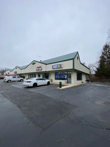 210 Penny Avenue G-H, East Dundee, IL 60118