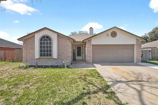 2805 Tumbleweed Dr, Corpus Christi, TX 78410
