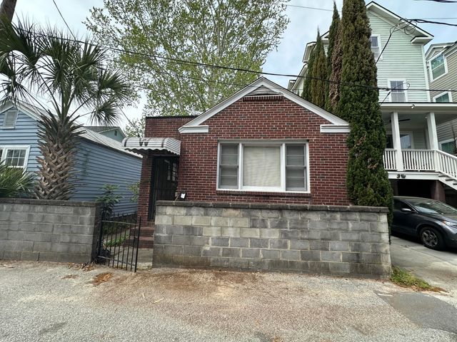 227/229/3 Fishburne/Woodall Street, Charleston, SC 29403