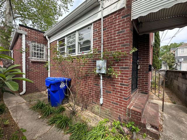 227/229/3 Fishburne/Woodall Street, Charleston, SC 29403
