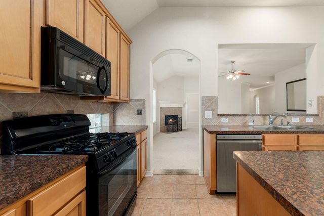23410 Horseshoe Run Drive, Spring, TX 77373