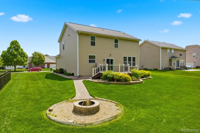28720 Apple Blossom Drive, Huron Charter Township, MI 48134