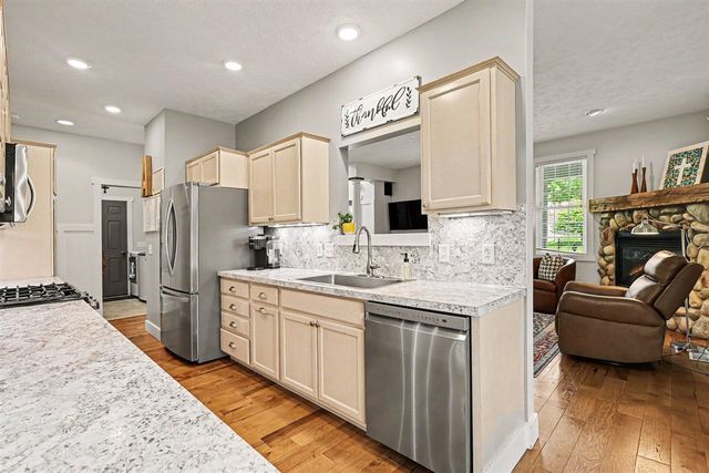 13289 Trail Creek, Coopersville, MI 49404