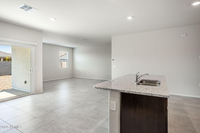 17446 W ILLINI Street, Goodyear, AZ 85338