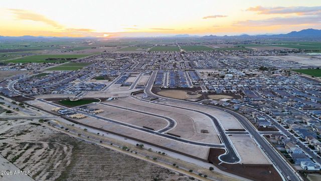 17446 W ILLINI Street, Goodyear, AZ 85338