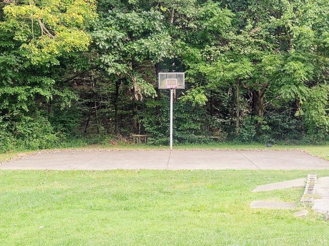 513 Ross Road SE, Lancaster, OH 43130