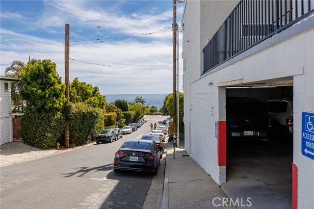 1027 N Coast Hwy F, Laguna Beach, CA 92651