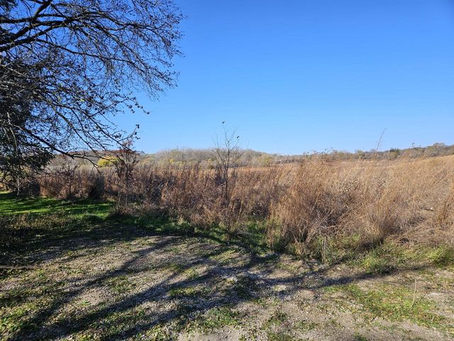 4800 W Green Tree ROAD, Milwaukee, WI 53223