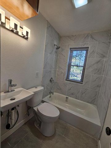 4800 W Green Tree ROAD, Milwaukee, WI 53223