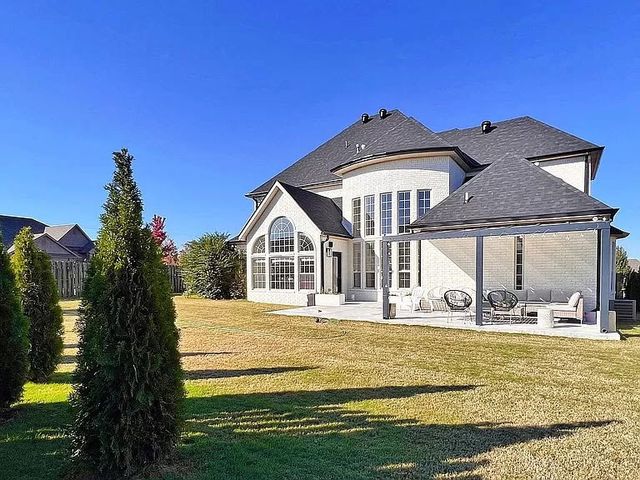 5405 61st Street, Rogers, AR 72758