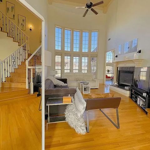 5405 61st Street, Rogers, AR 72758