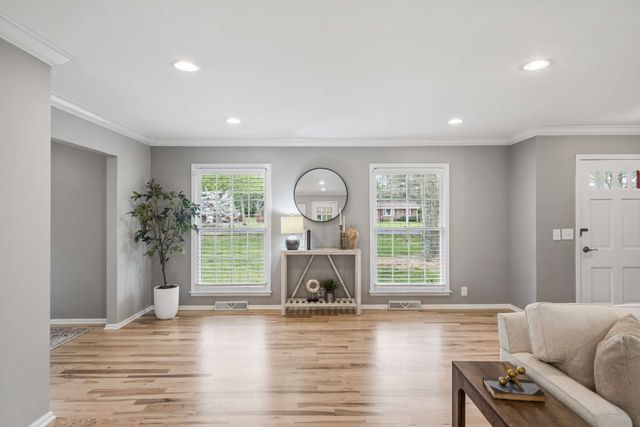 1518 Lipscomb Dr, Brentwood, TN 37027