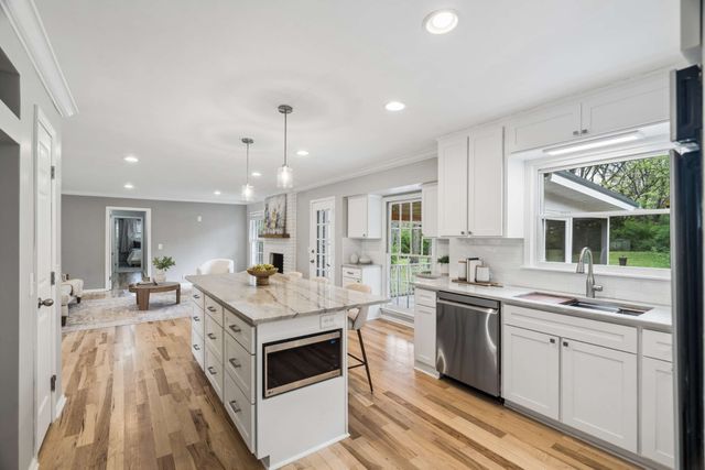 1518 Lipscomb Dr, Brentwood, TN 37027