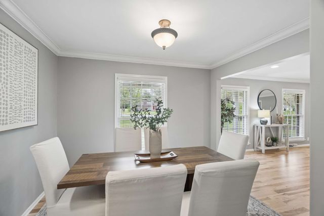 1518 Lipscomb Dr, Brentwood, TN 37027