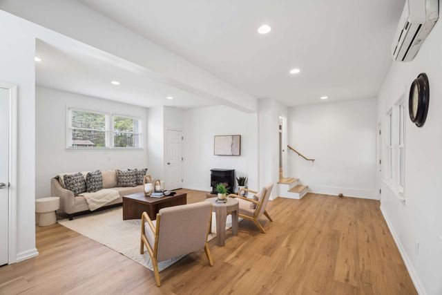 1518 Lipscomb Dr, Brentwood, TN 37027