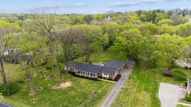 1518 Lipscomb Dr, Brentwood, TN 37027