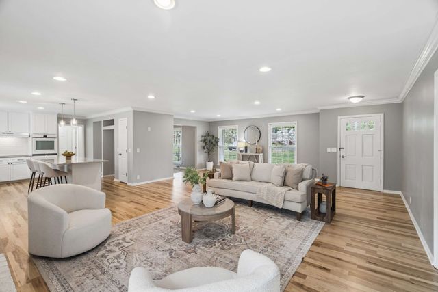 1518 Lipscomb Dr, Brentwood, TN 37027