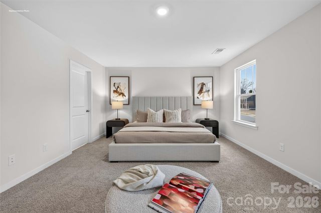 760 14th Avenue Court NE, Hickory, NC 28601