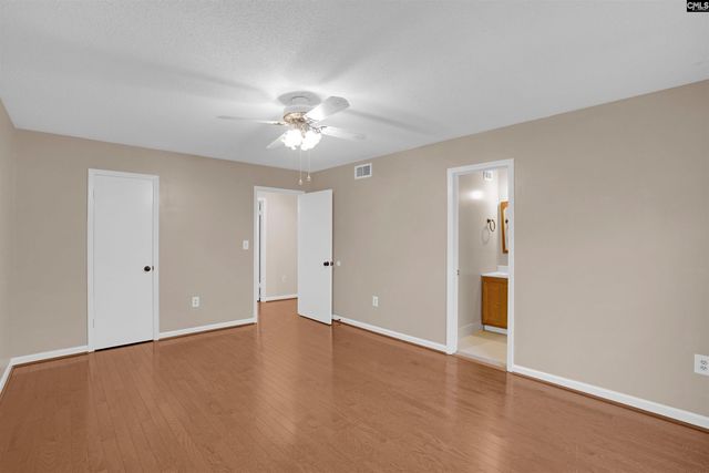 5516 Lakeshore Drive 406, Columbia, SC 29206