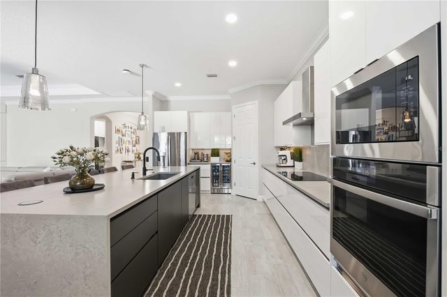 10744 TARFLOWER DRIVE, Venice, FL 34293