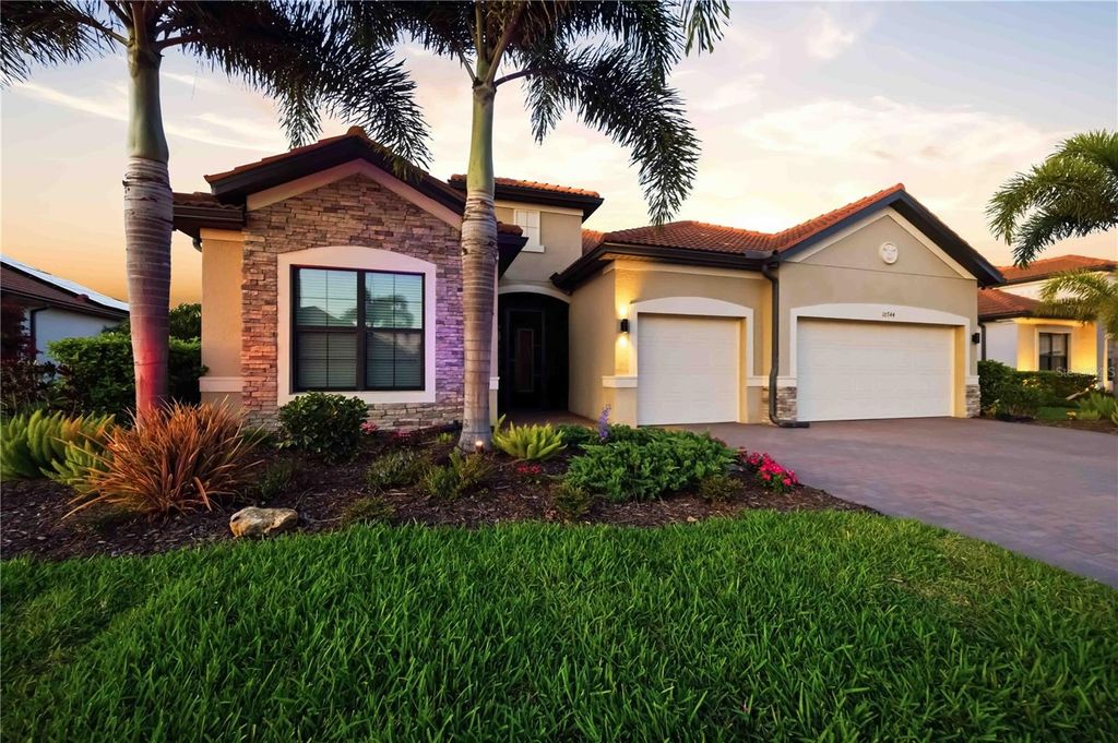 10744 TARFLOWER DRIVE, Venice, FL 34293