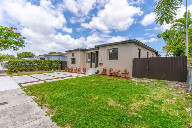 4353 SW 2nd St, Miami, FL 33134