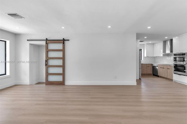 4353 SW 2nd St, Miami, FL 33134
