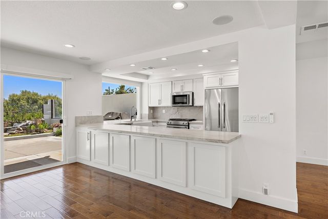 38 Cormorant, Newport Beach, CA 92660