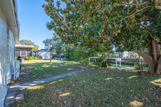 2160 LOIS BOULEVARD, Lake Alfred, FL 33850