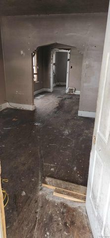 9929 Quincy Street, Detroit, MI 48204