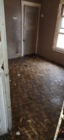 9929 Quincy Street, Detroit, MI 48204