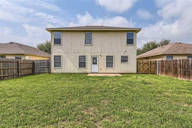 18408 Cloudmore LN, Elgin, TX 78621