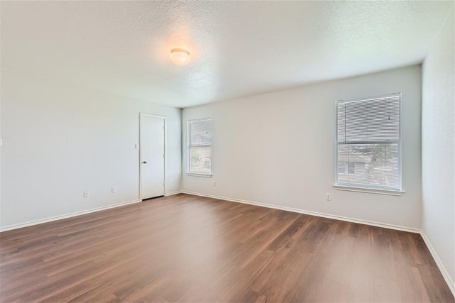 18408 Cloudmore LN, Elgin, TX 78621