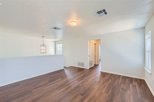 18408 Cloudmore LN, Elgin, TX 78621