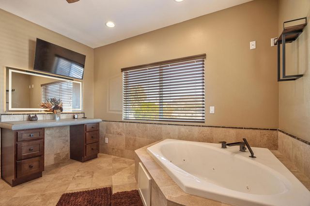 7225 Adobe Road, 29 Palms, CA 92277