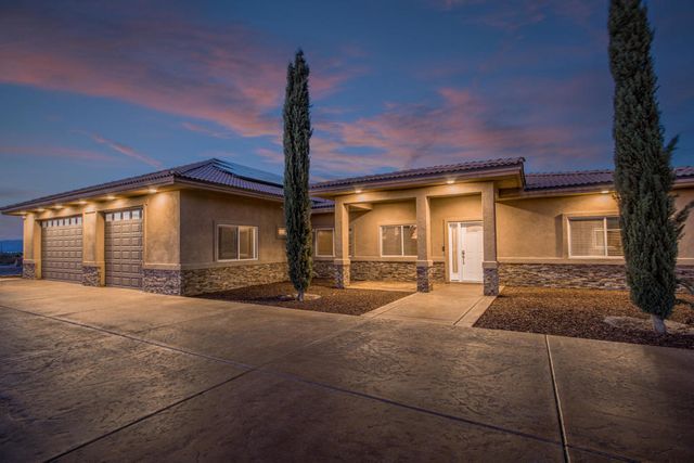 7225 Adobe Road, 29 Palms, CA 92277