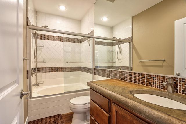 7225 Adobe Road, 29 Palms, CA 92277