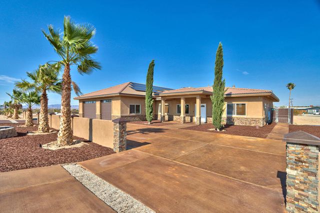 7225 Adobe Road, 29 Palms, CA 92277