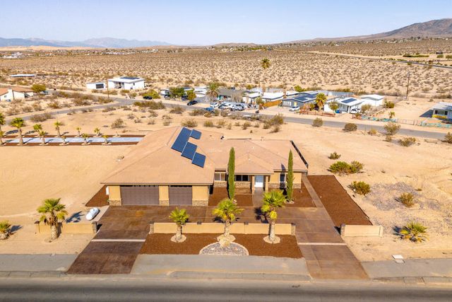 7225 Adobe Road, 29 Palms, CA 92277