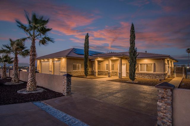 7225 Adobe Road, 29 Palms, CA 92277