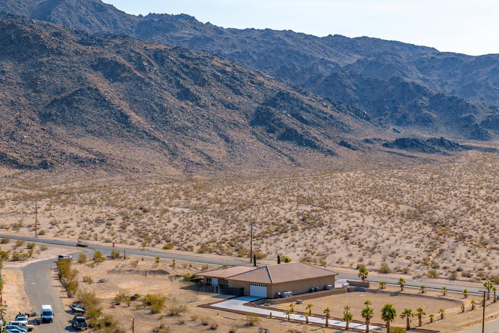 7225 Adobe Road, 29 Palms, CA 92277