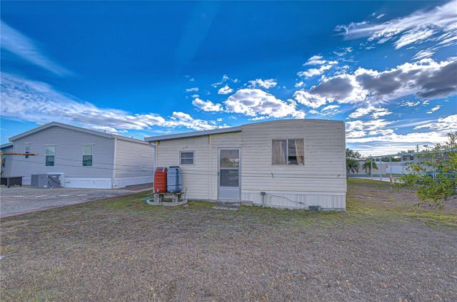 35023 ZEPHYR SHORES DRIVE, Zephyrhills, FL 33541