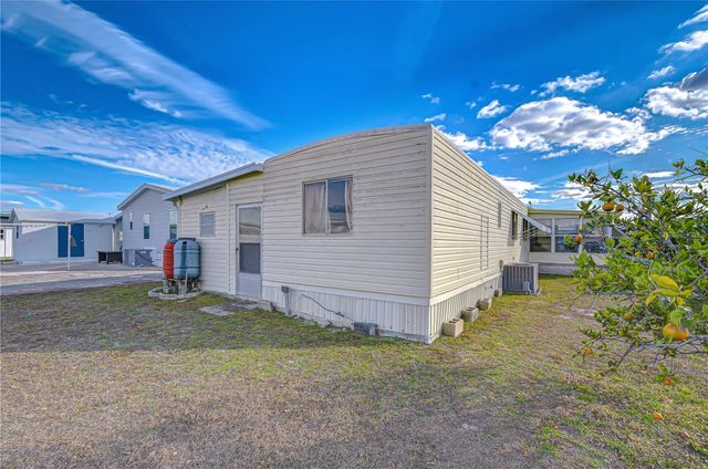 35023 ZEPHYR SHORES DRIVE, Zephyrhills, FL 33541