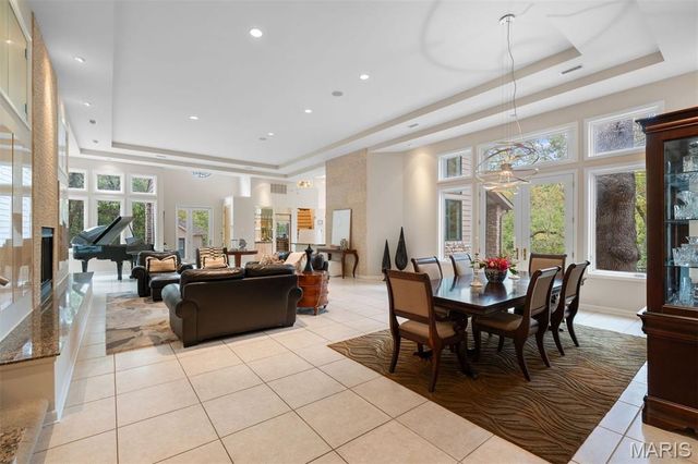 1800 W Adams Avenue, Kirkwood, MO 63122