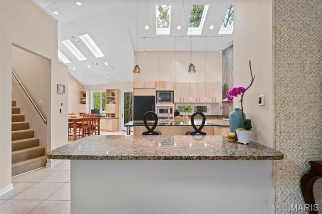 1800 W Adams Avenue, Kirkwood, MO 63122