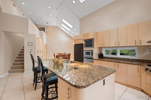 1800 W Adams Avenue, Kirkwood, MO 63122