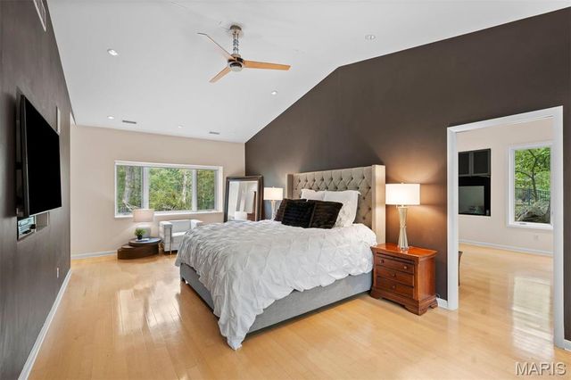 1800 W Adams Avenue, Kirkwood, MO 63122