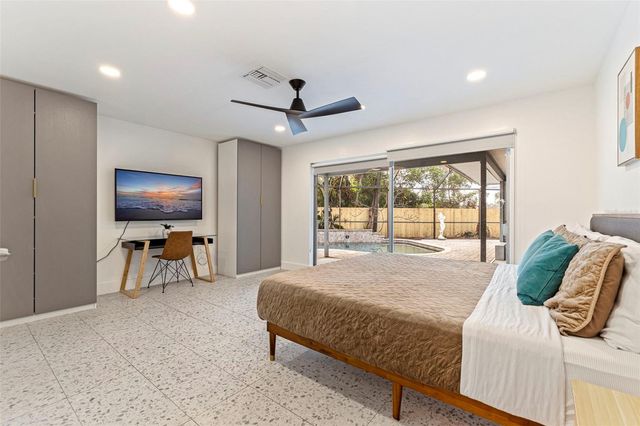 2130 14TH AVENUE SW, Largo, FL 33770