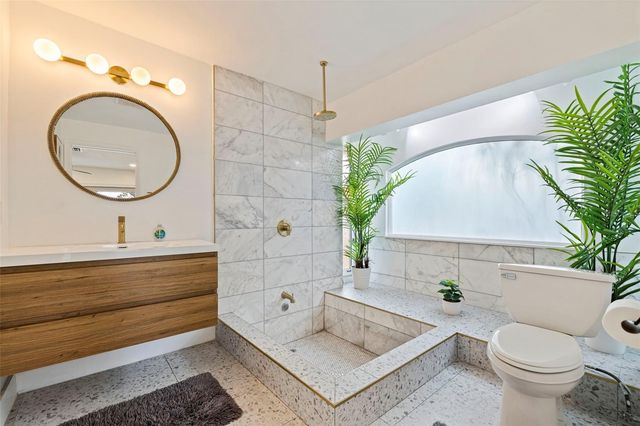 2130 14TH AVENUE SW, Largo, FL 33770