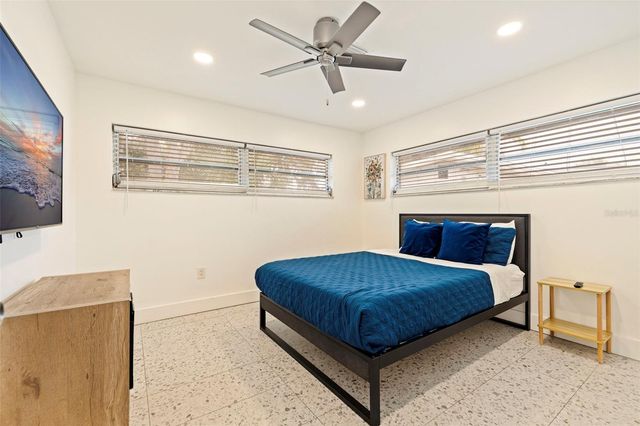 2130 14TH AVENUE SW, Largo, FL 33770